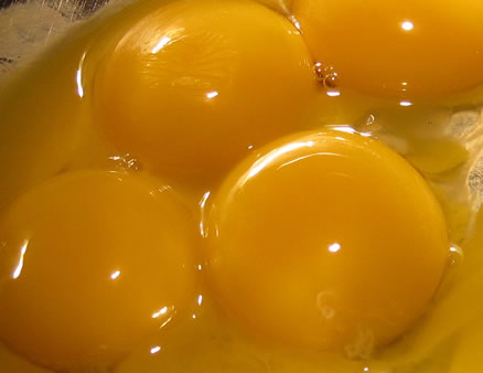 cracked eggs for custard pie