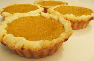 mini pie pans pumpkin